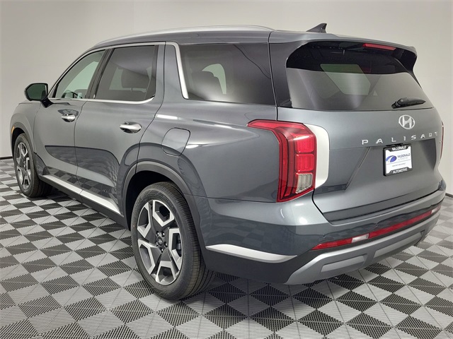 2025 Hyundai Palisade SEL photo 2