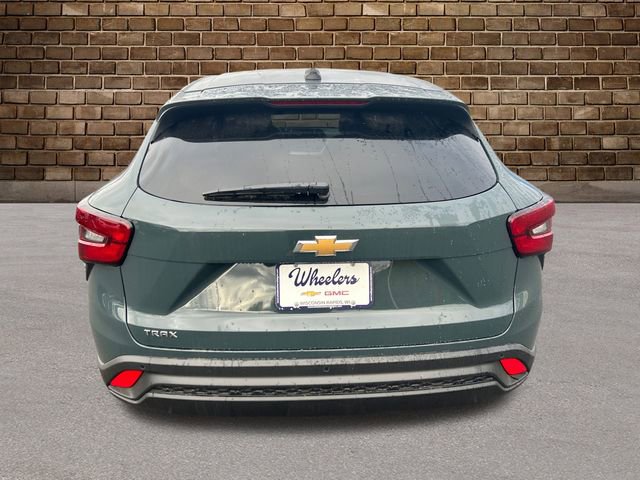 2026 Chevrolet Trax LS photo 4