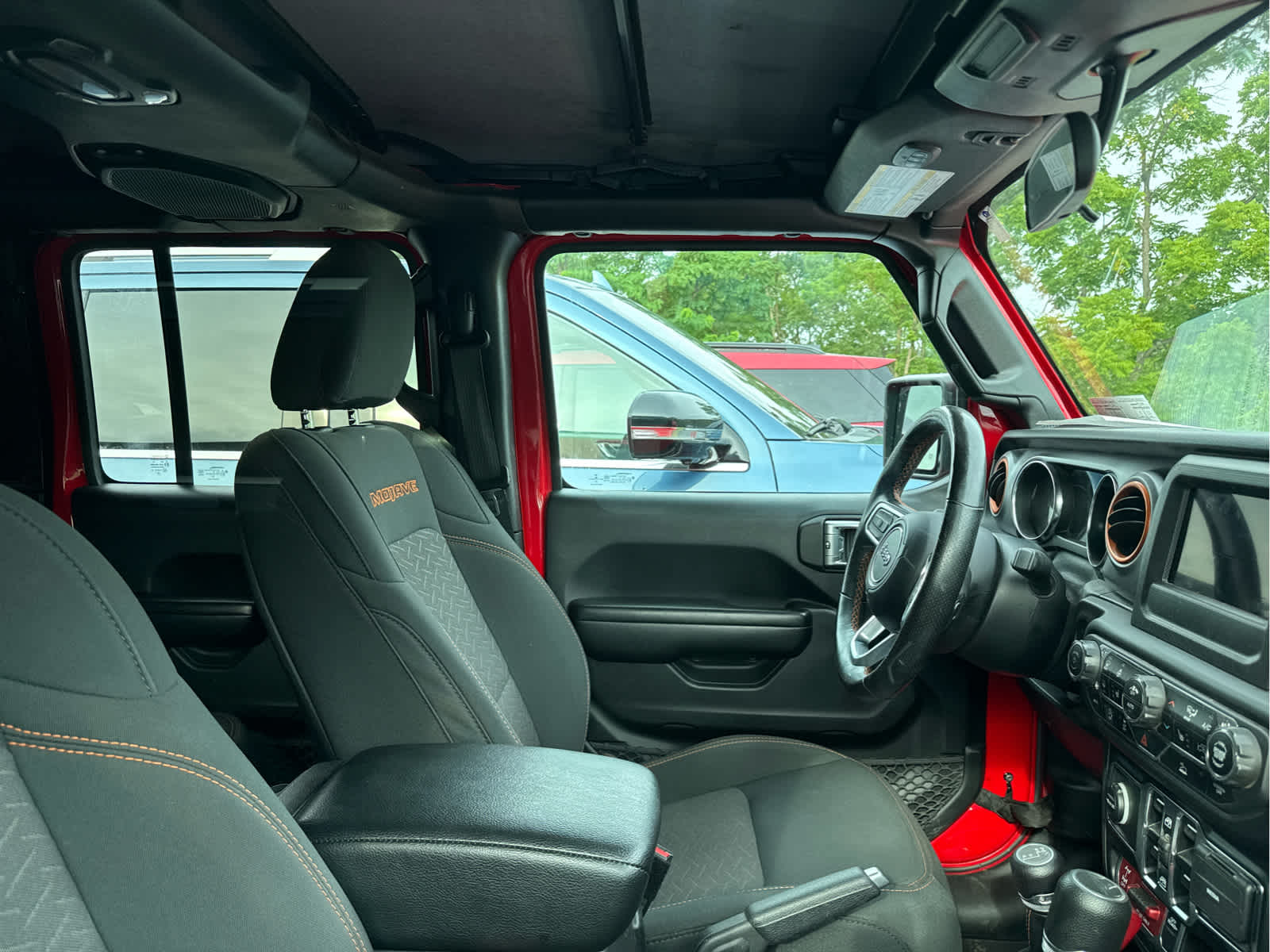 2021 Jeep Gladiator Mojave photo 6