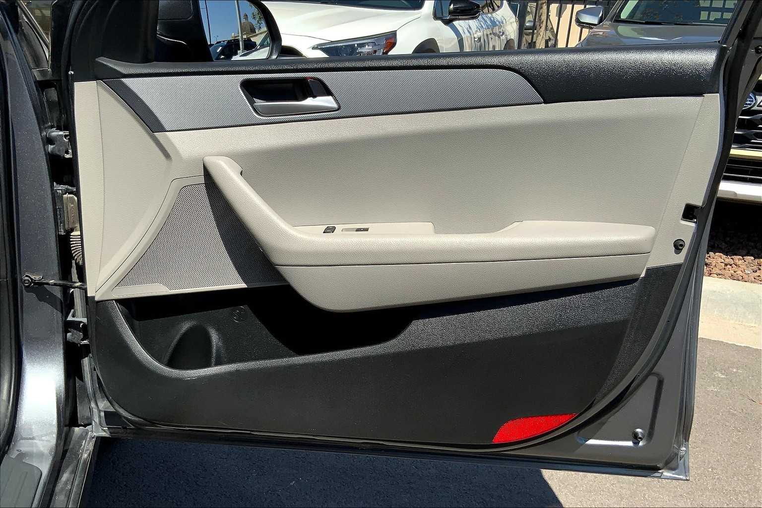 2018 Hyundai Sonata SE photo 20