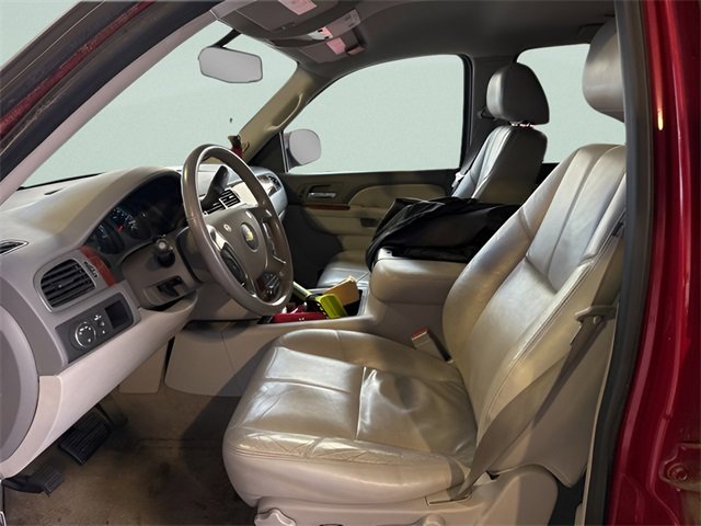 Image of Pre-Owned 2012 Chevrolet Suburban LT