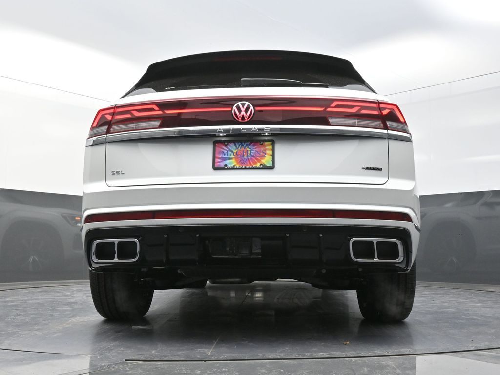 2025 Volkswagen Atlas Cross Sport SEL Premium R-Line photo 23