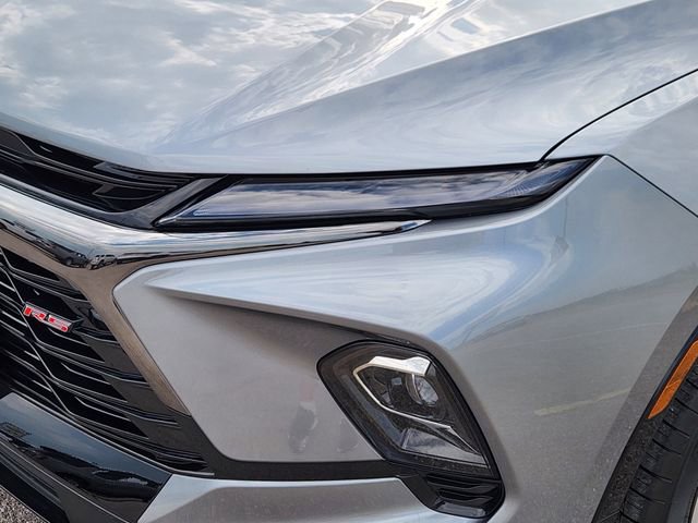 2025 Chevrolet Blazer RS photo 5