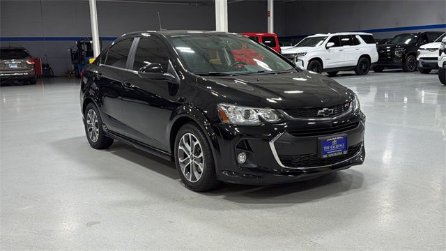 Certified 2020 Chevrolet Sonic LT with VIN 1G1JD5SB0L4117023 for sale in Lake Bluff, IL