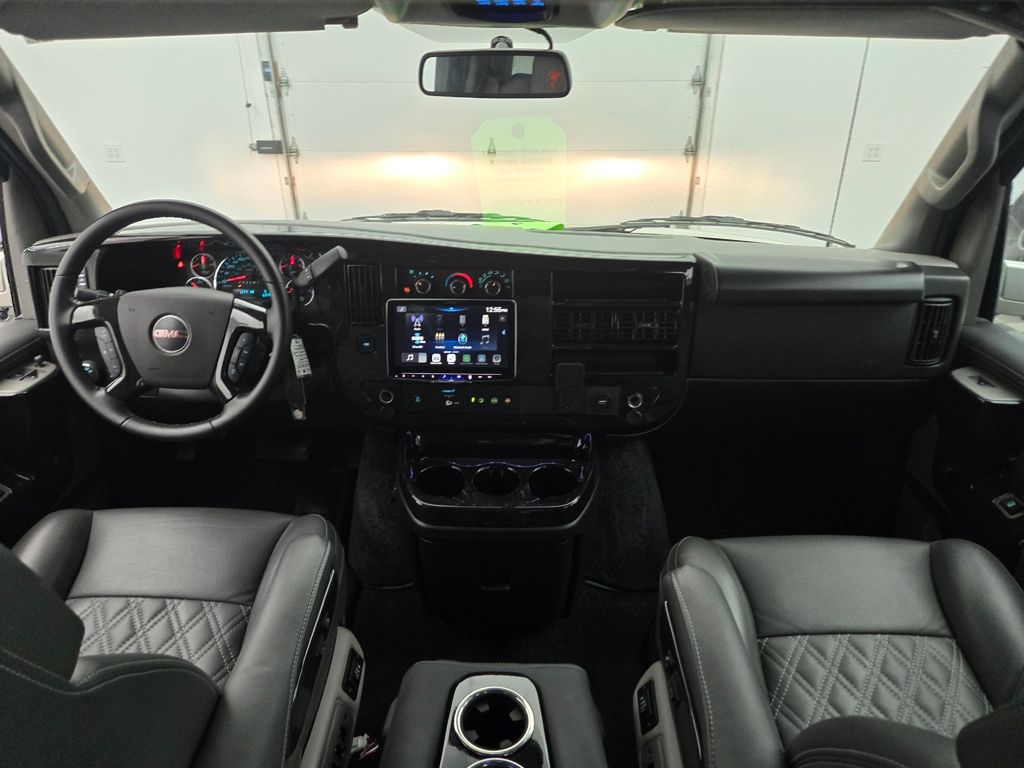 2023 Gmc Savana 2500 Cargo photo 2