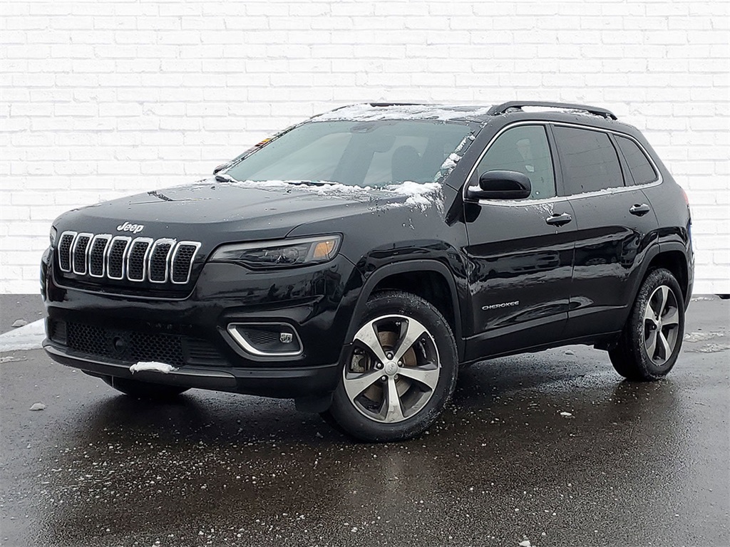 2022 Jeep Cherokee Limited's photo