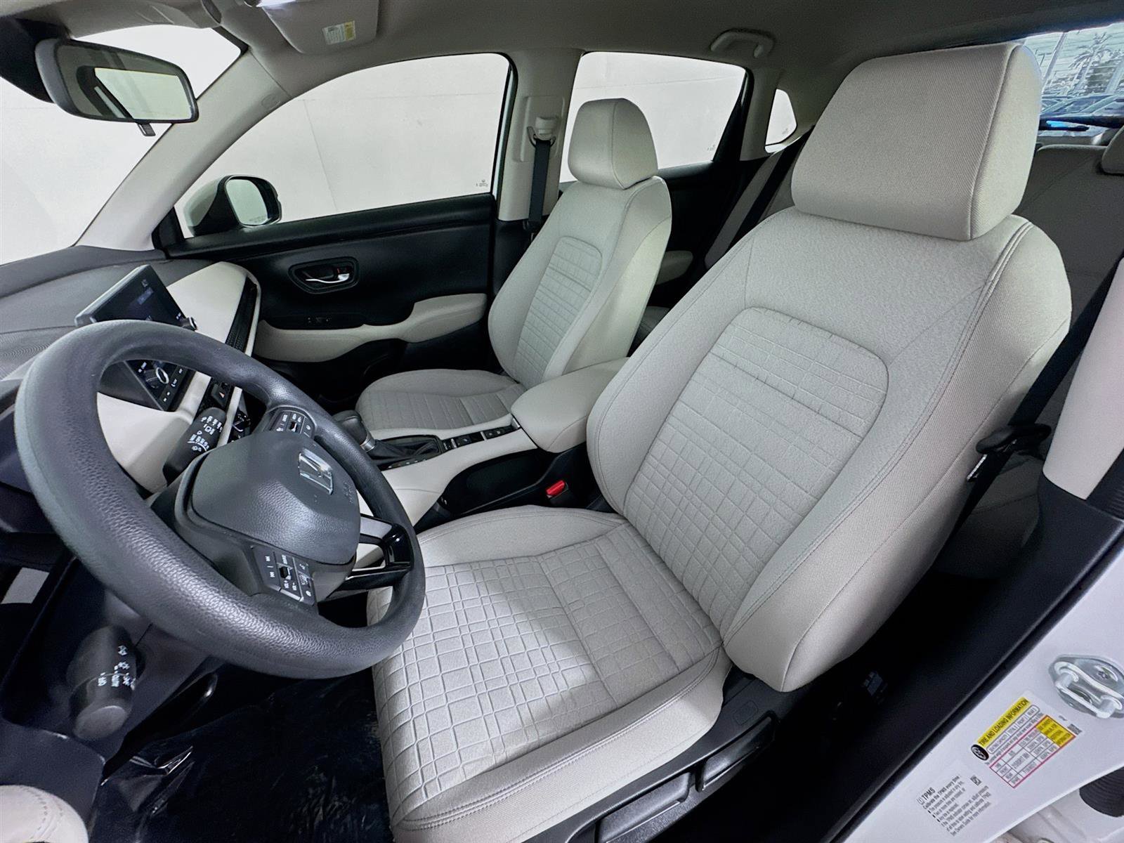 2024 Honda HR-V LX photo 11
