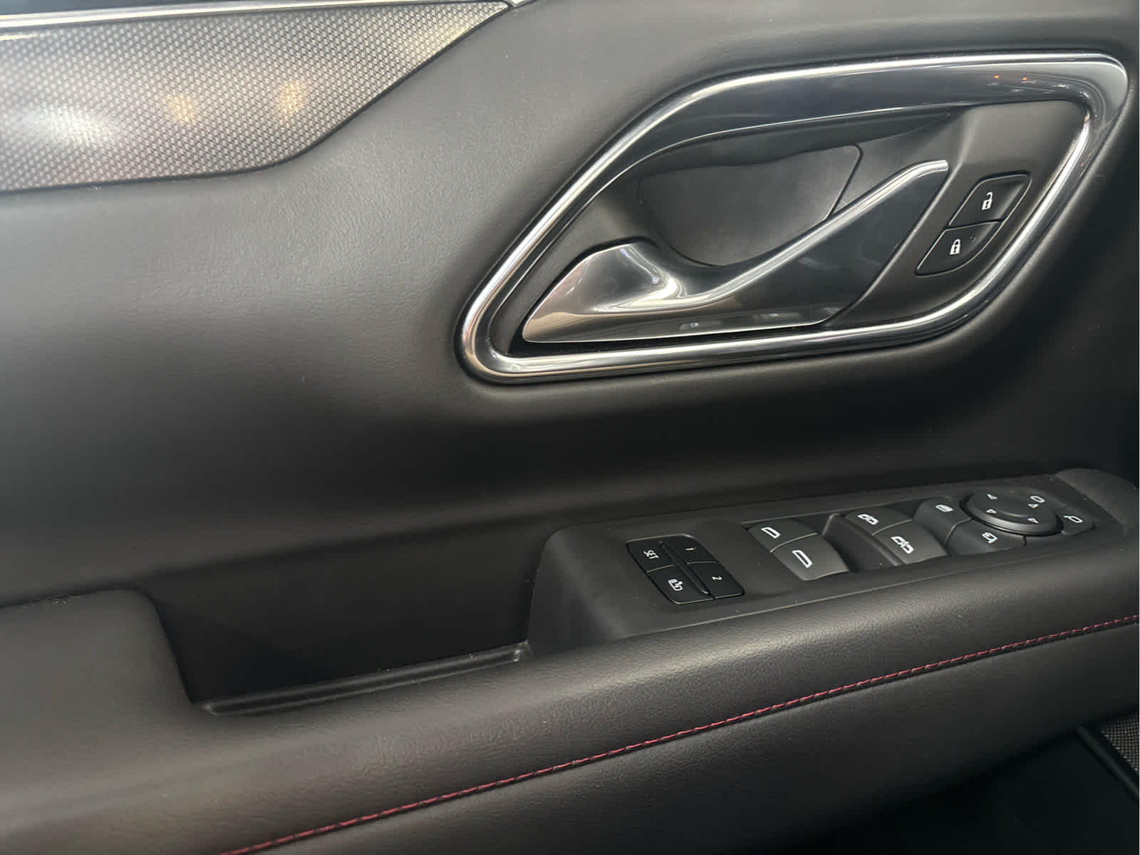 2023 Chevrolet Tahoe RST photo 22