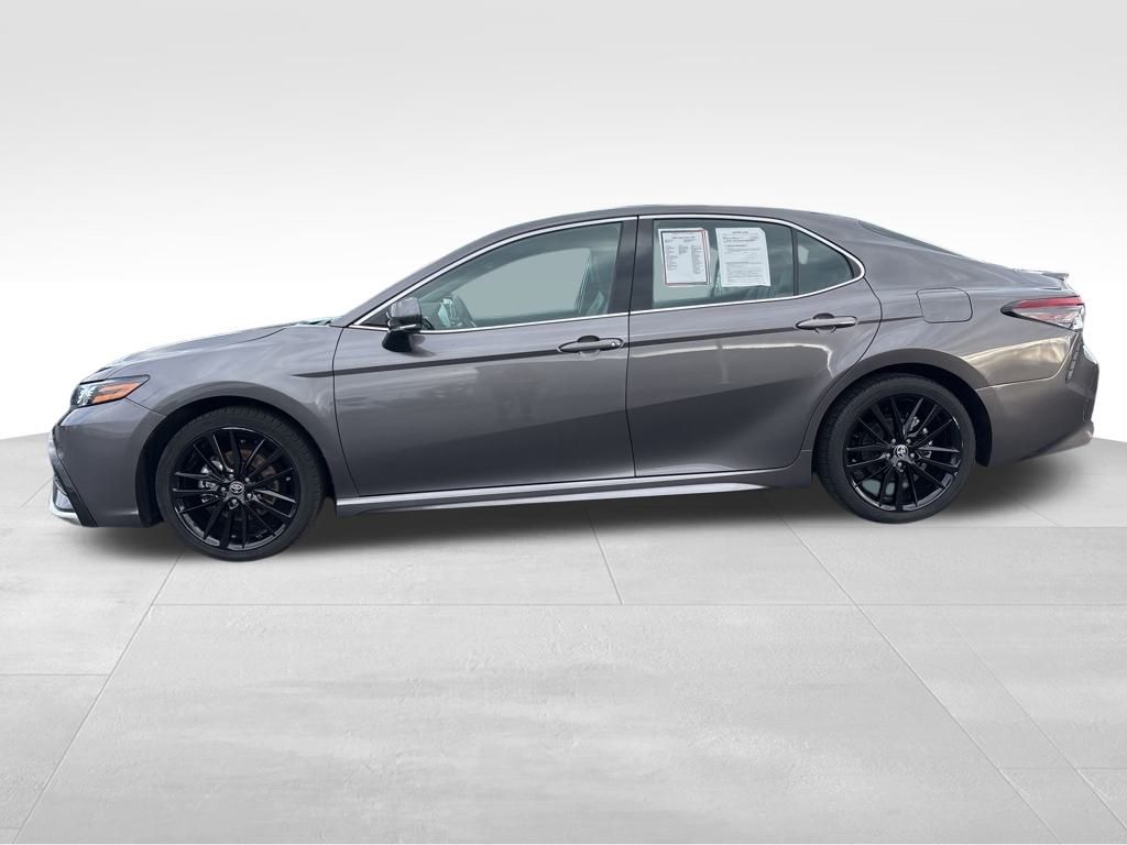 2023 Toyota Camry XSE photo 2