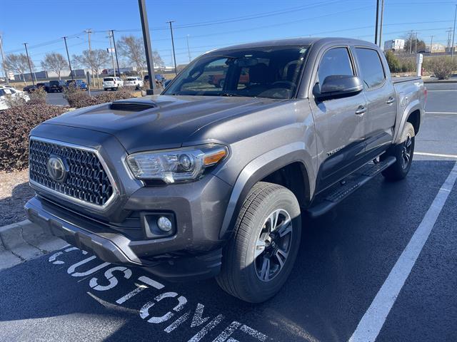 2019 Toyota Tacoma TRD Sport's photo
