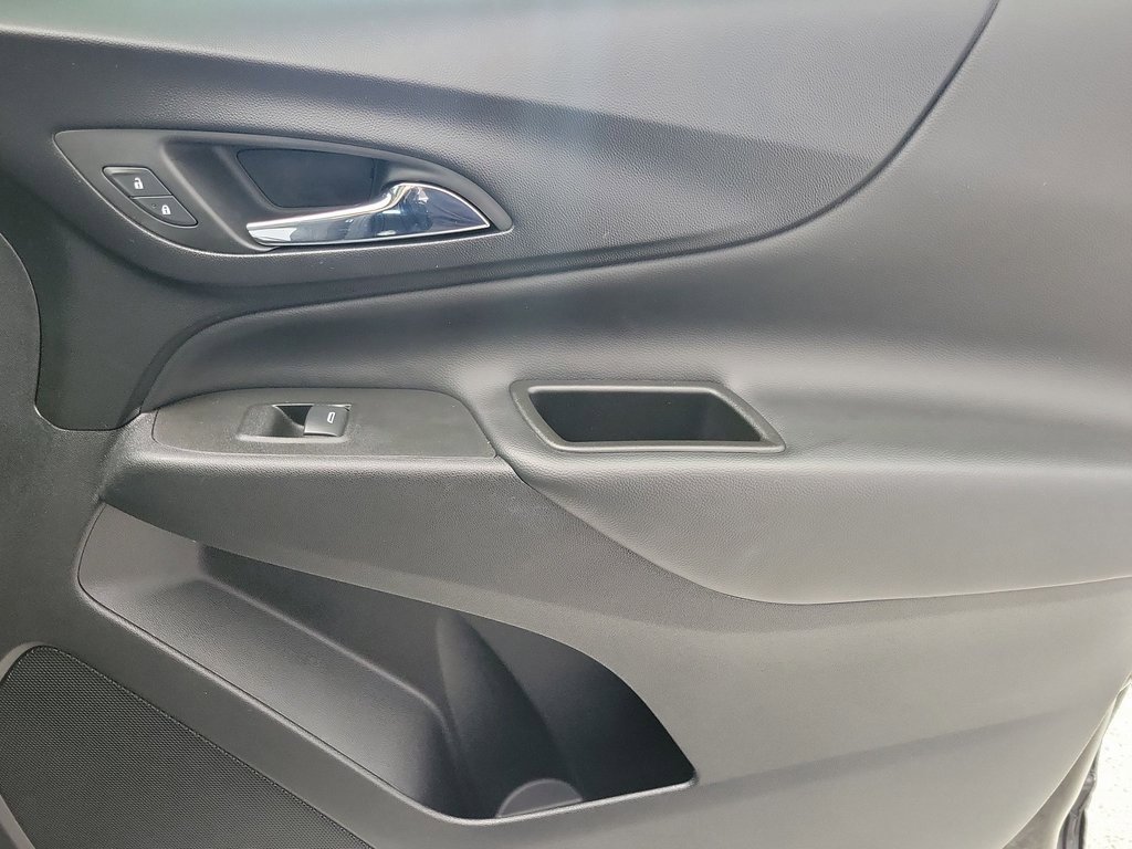2022 Chevrolet Equinox LT photo 19