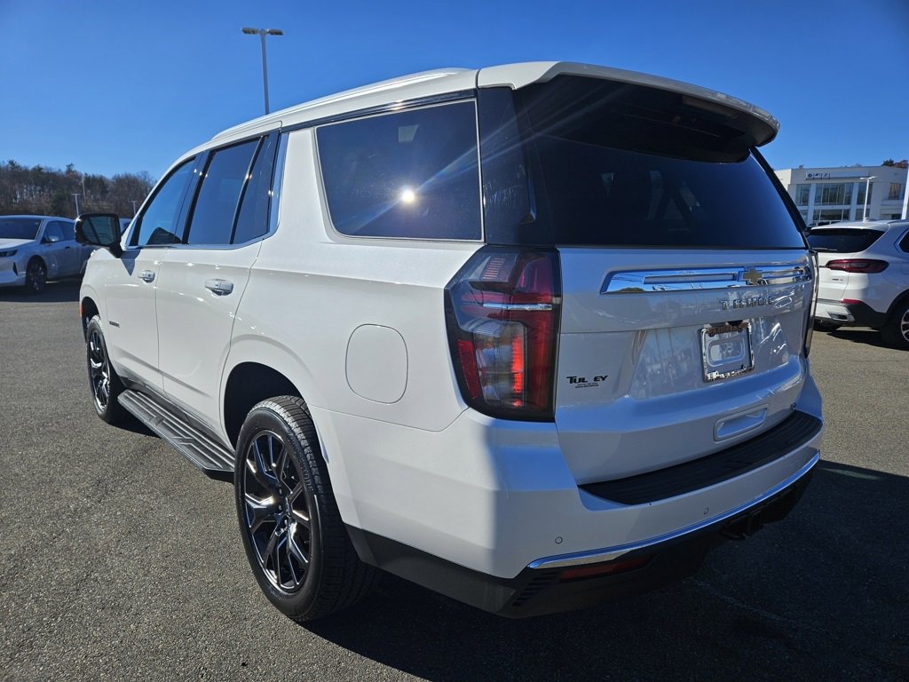 2023 Chevrolet Tahoe LT photo 4