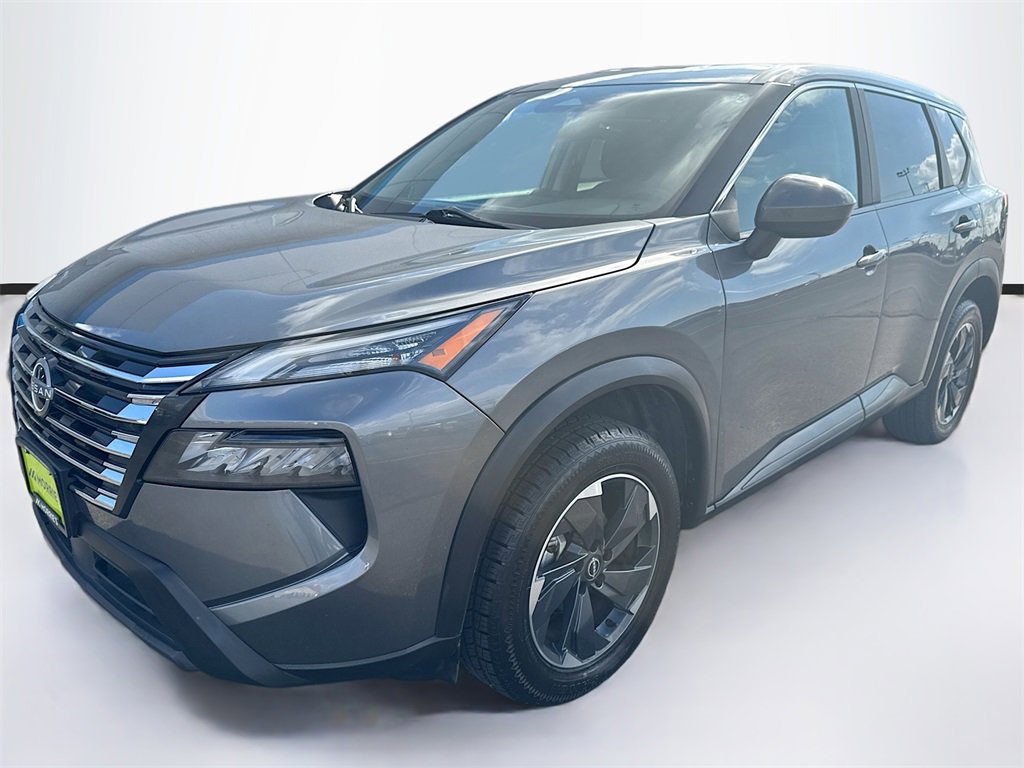 2024 Nissan Rogue SV photo 3