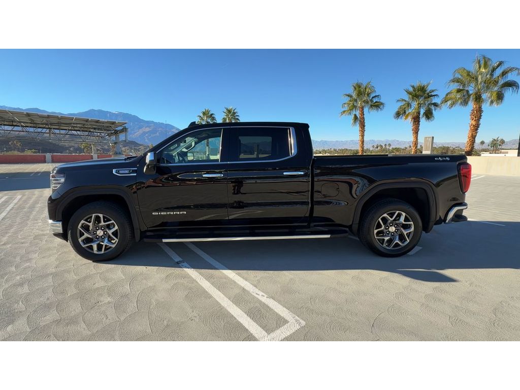 2024 Gmc Sierra 1500 SLT photo 4