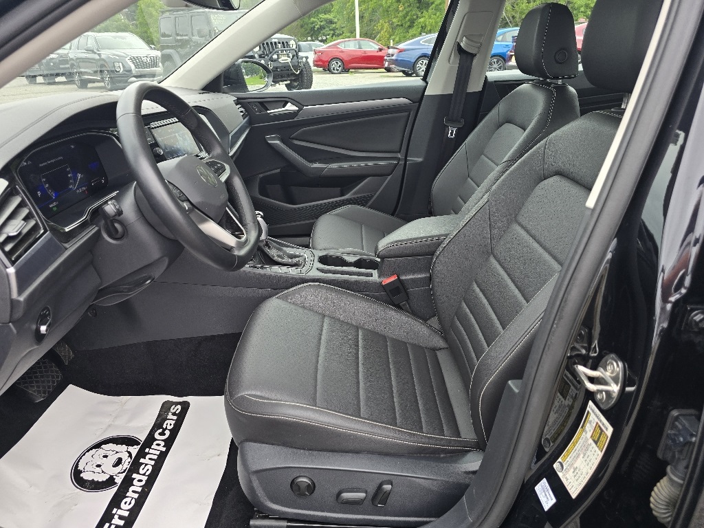 2024 Volkswagen Jetta 1.5T SE photo 11