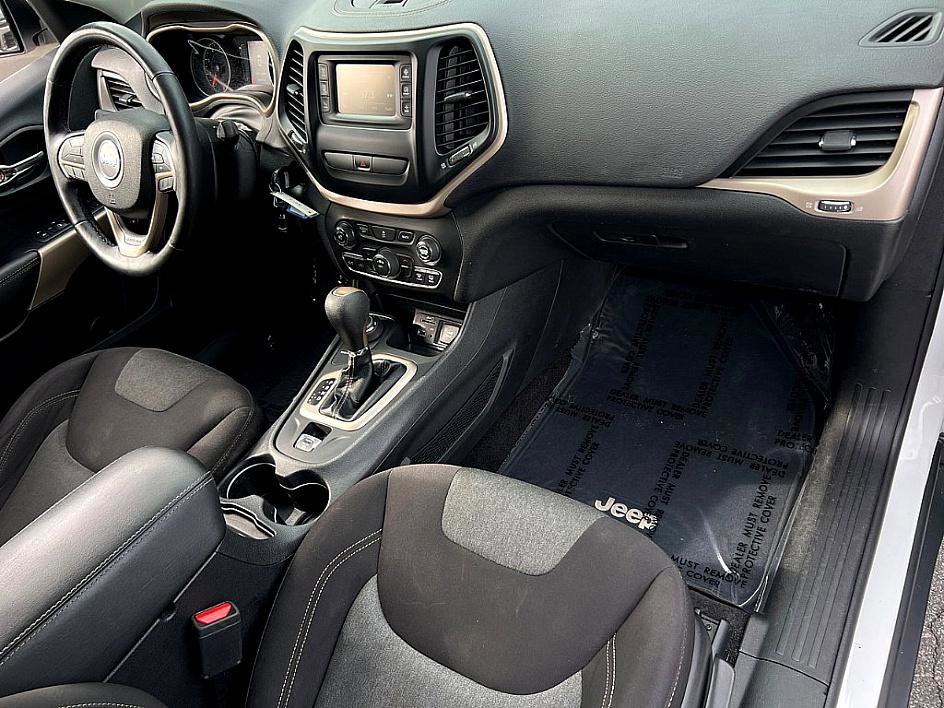 2018 Jeep Cherokee Latitude photo 20