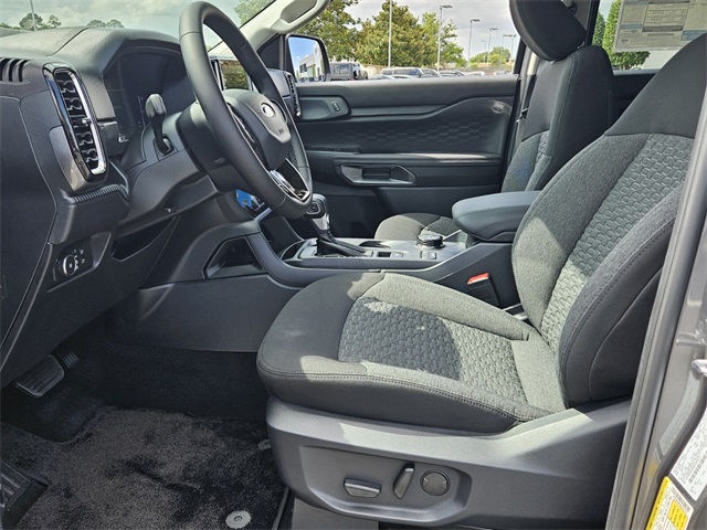 2025 Ford Ranger XLT photo 12