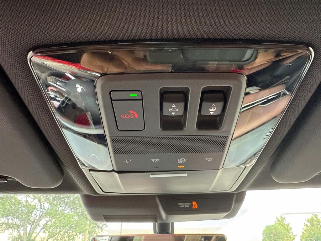 2025 Mitsubishi Outlander SEL GT photo 35