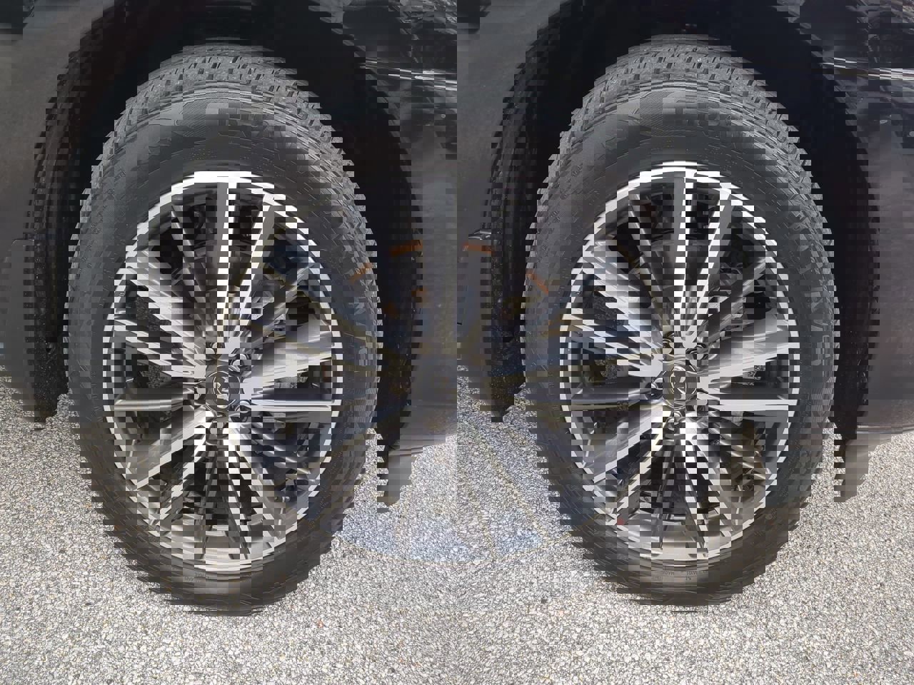 2020 Infiniti QX60 Luxe photo 12
