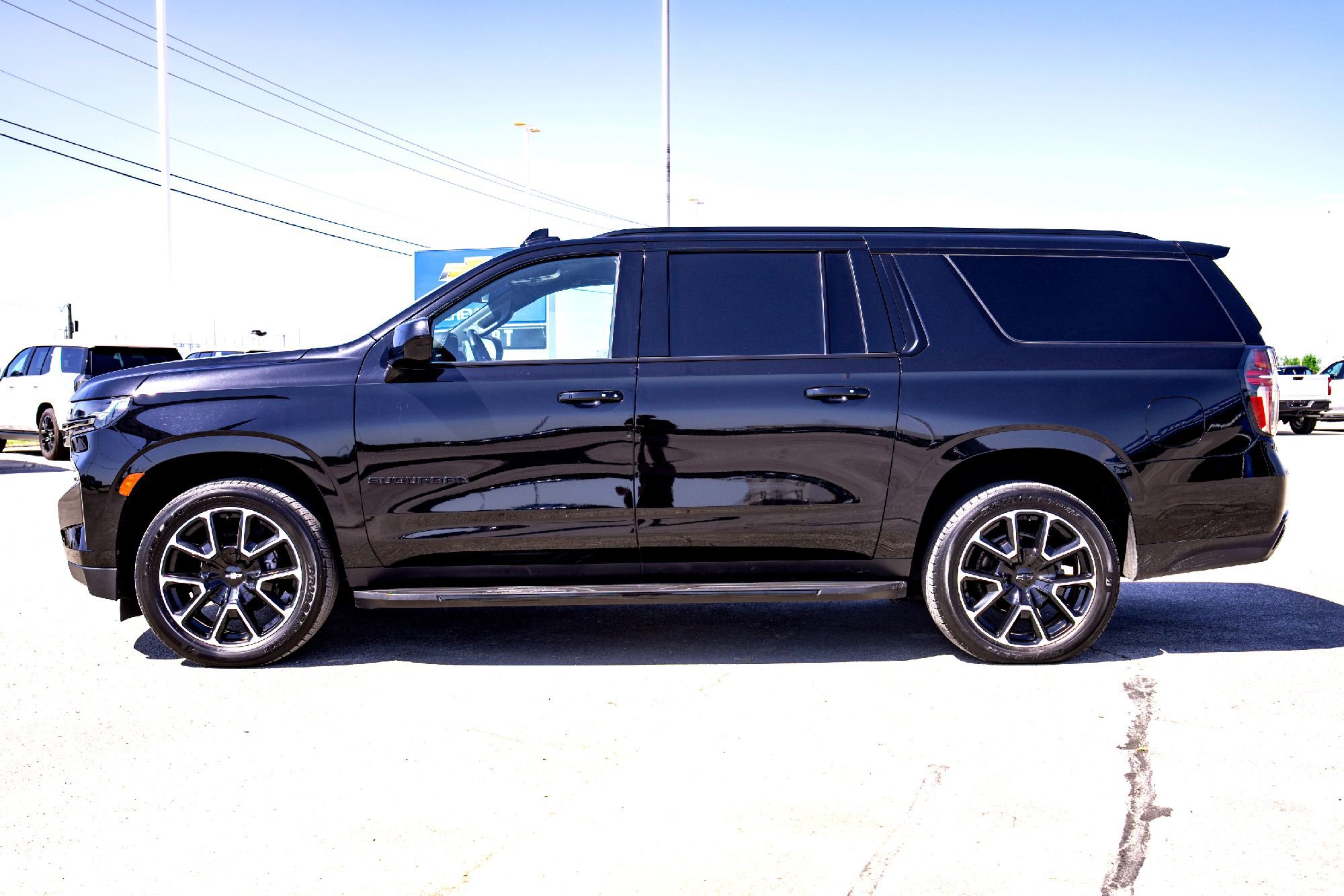 2021 Chevrolet Suburban RST photo 10