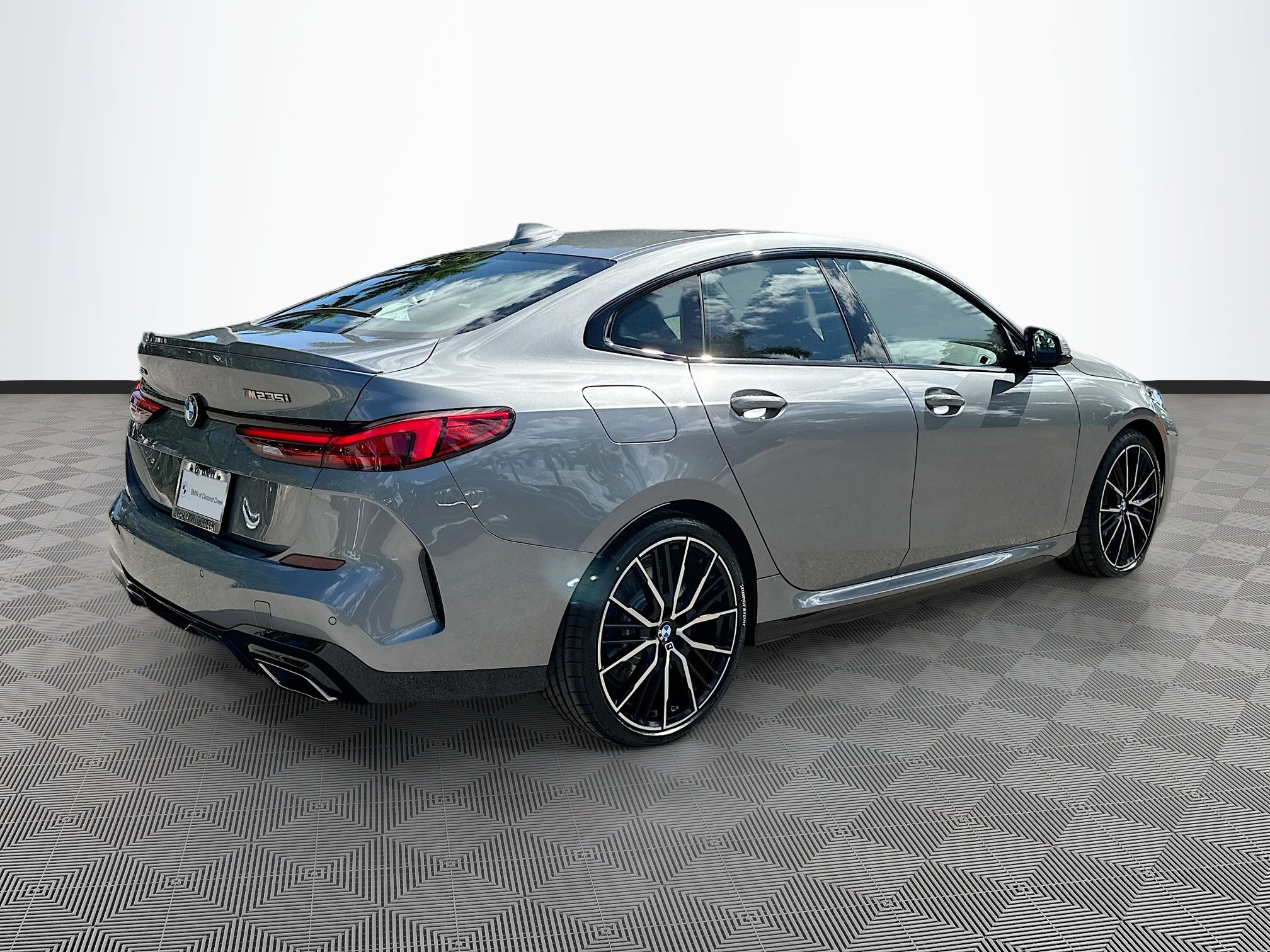 New 2024 BMW 2 Series M235i xDrive 4dr Car in Pompano Beach 7R71715