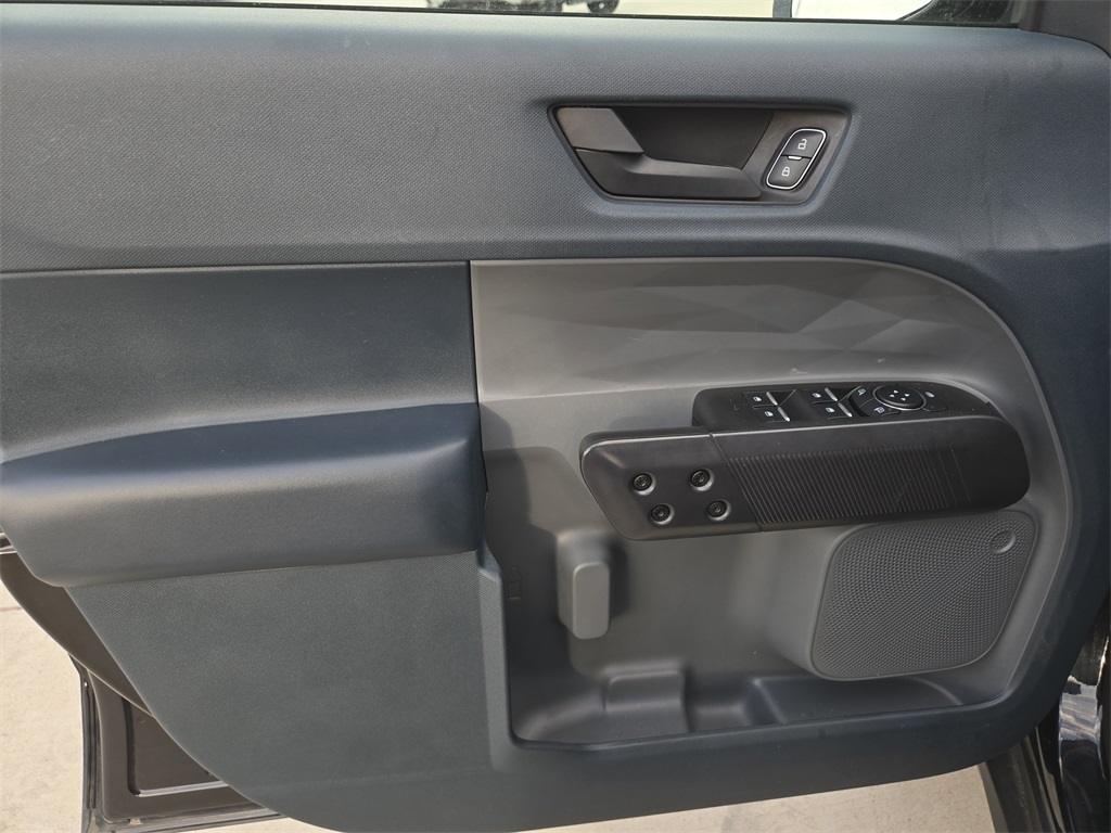 2024 Ford Maverick XLT photo 29