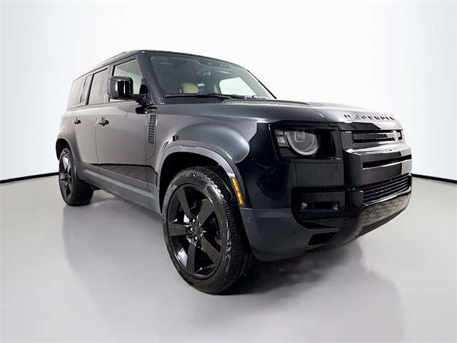 2026 Land Rover Defender 110 S photo 2