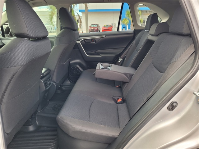 2024 Toyota RAV4 Hybrid LE photo 11