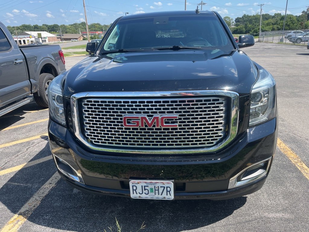Used 2017 GMC Yukon Denali with VIN 1GKS2CKJ9HR266333 for sale in Kansas City