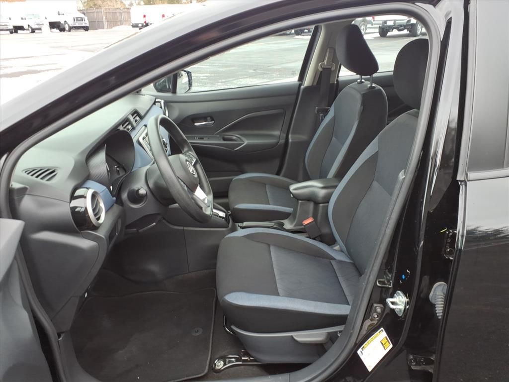 2023 NISSAN VERSA - Image 27