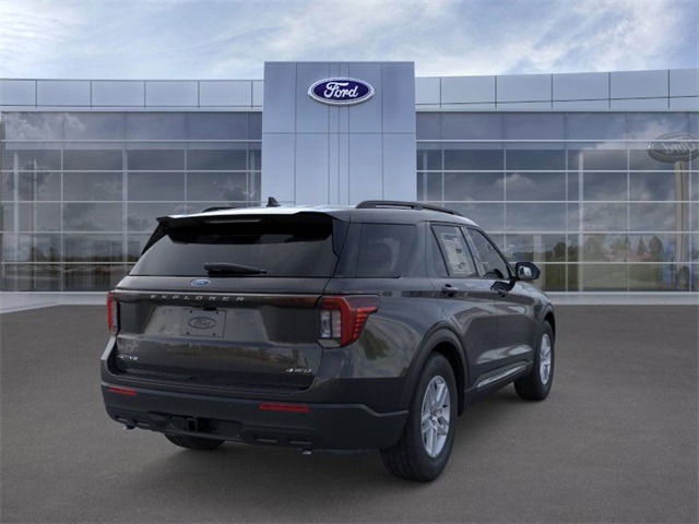 2025 Ford Explorer photo 4