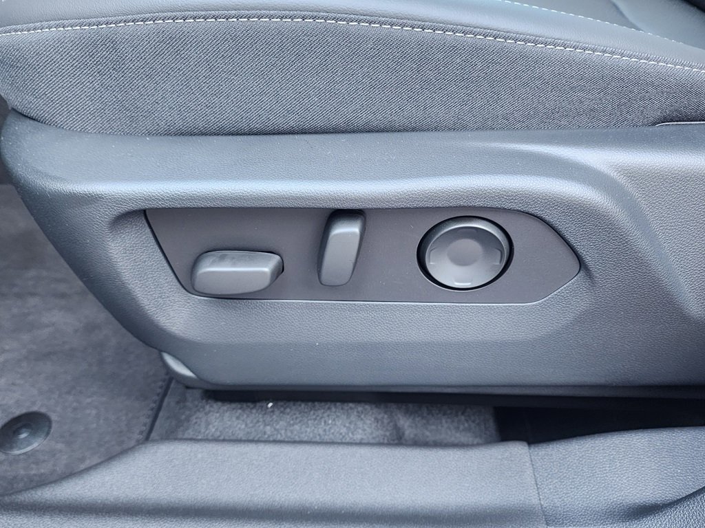 2025 Buick Envision Preferred photo 17