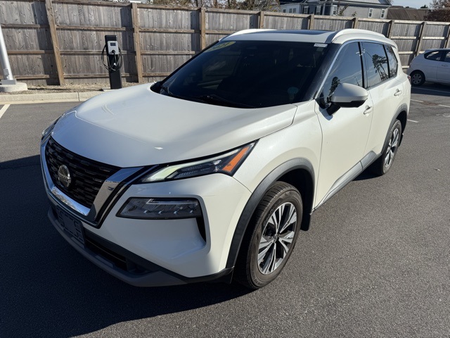 2021 Nissan Rogue SV photo 3