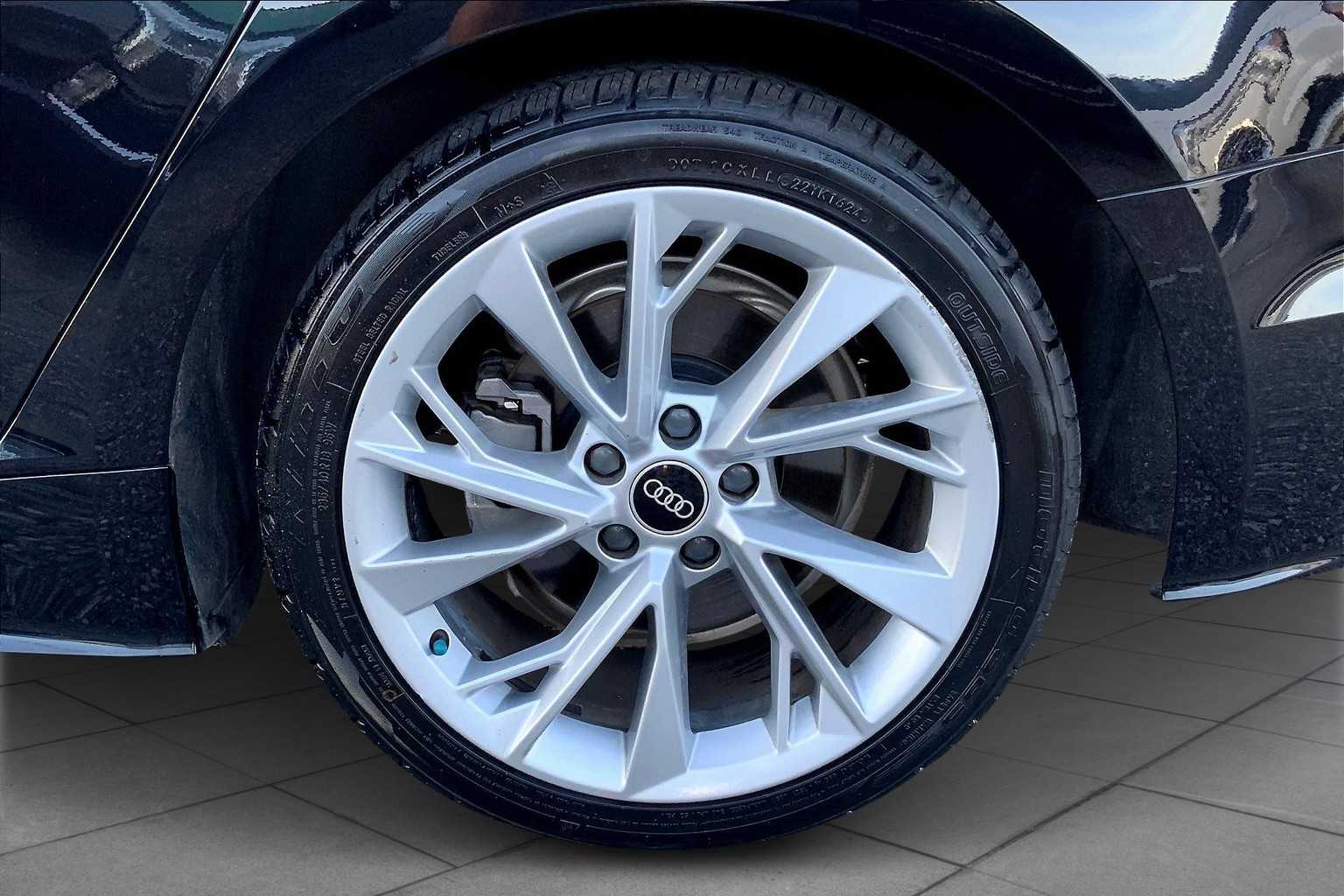 2022 Audi A5 Quattro Premium photo 10