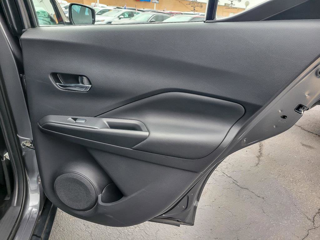 2019 NISSAN KICKS - Image 25