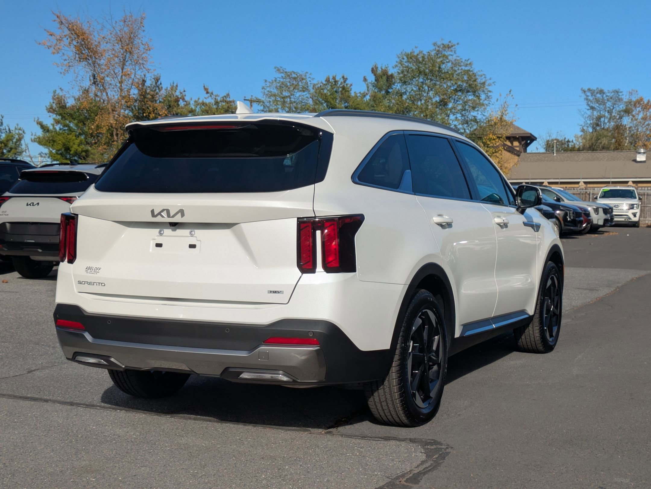 2026 Kia Sorento Hybrid EX photo 2