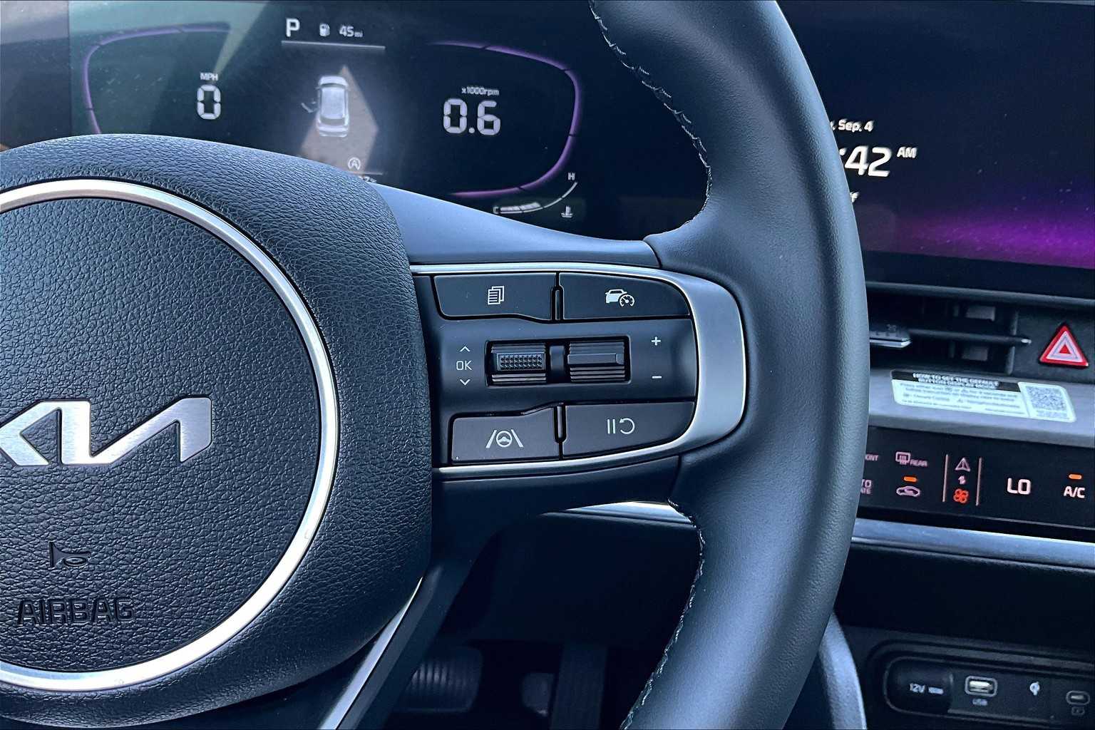2023 Kia Sportage X-Line photo 23