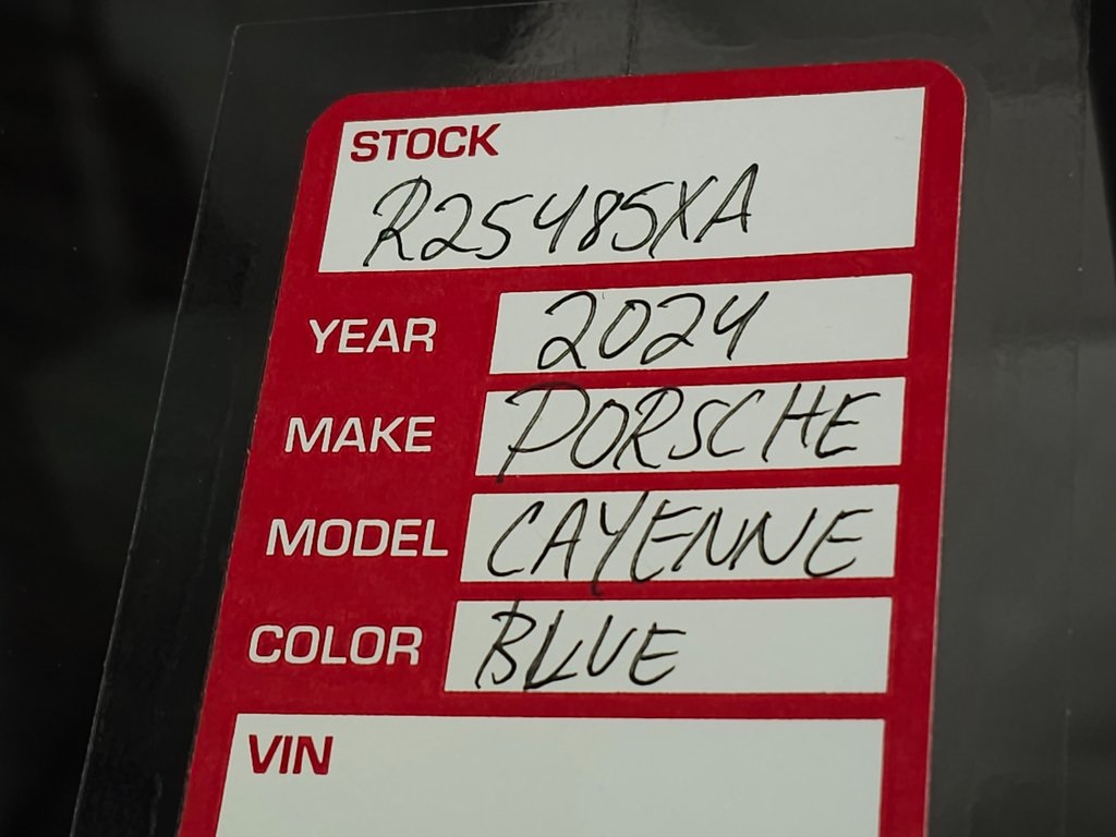 2024 PORSCHE CAYENNE - Image 43