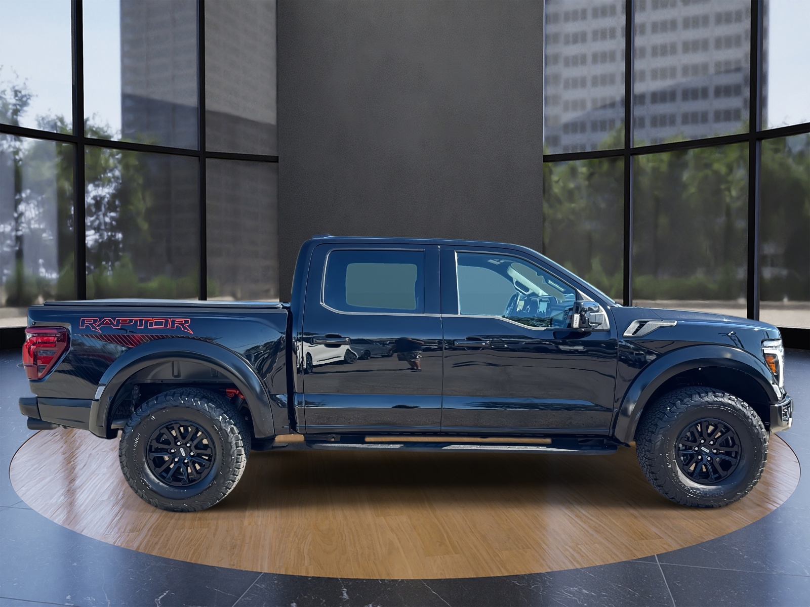 2024 Ford F-150 Raptor photo 2