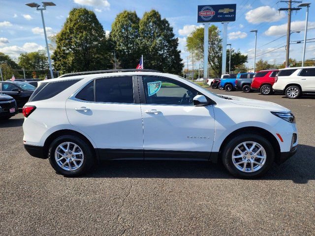 2022 Chevrolet Equinox LT photo 13
