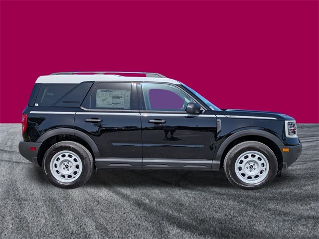 2025 Ford Bronco Sport Heritage photo 3