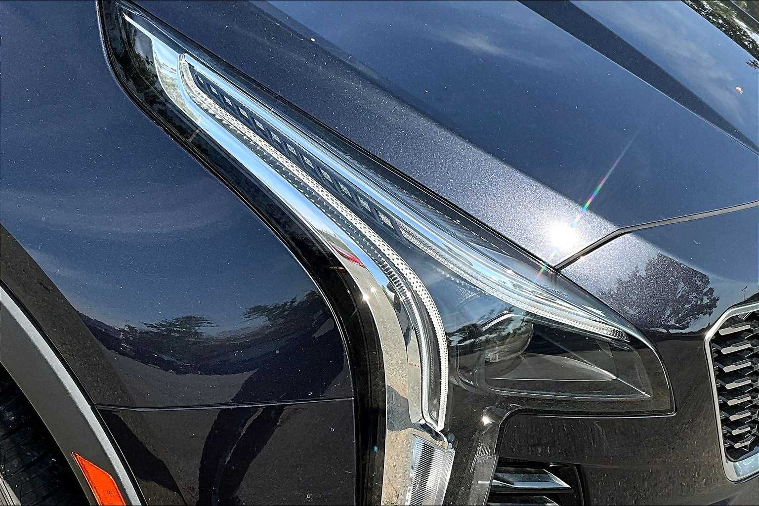 2022 Cadillac XT4 Luxury photo 24