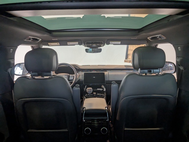 2025 Land Rover Range Rover Sport SE photo 28