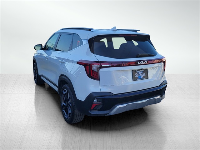 2024 Kia Seltos SX photo 4