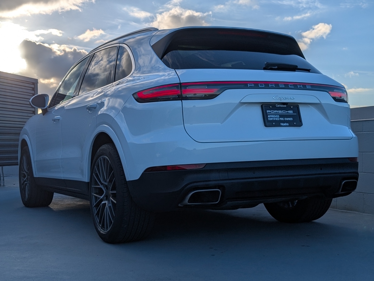 2021 Porsche Cayenne photo 3