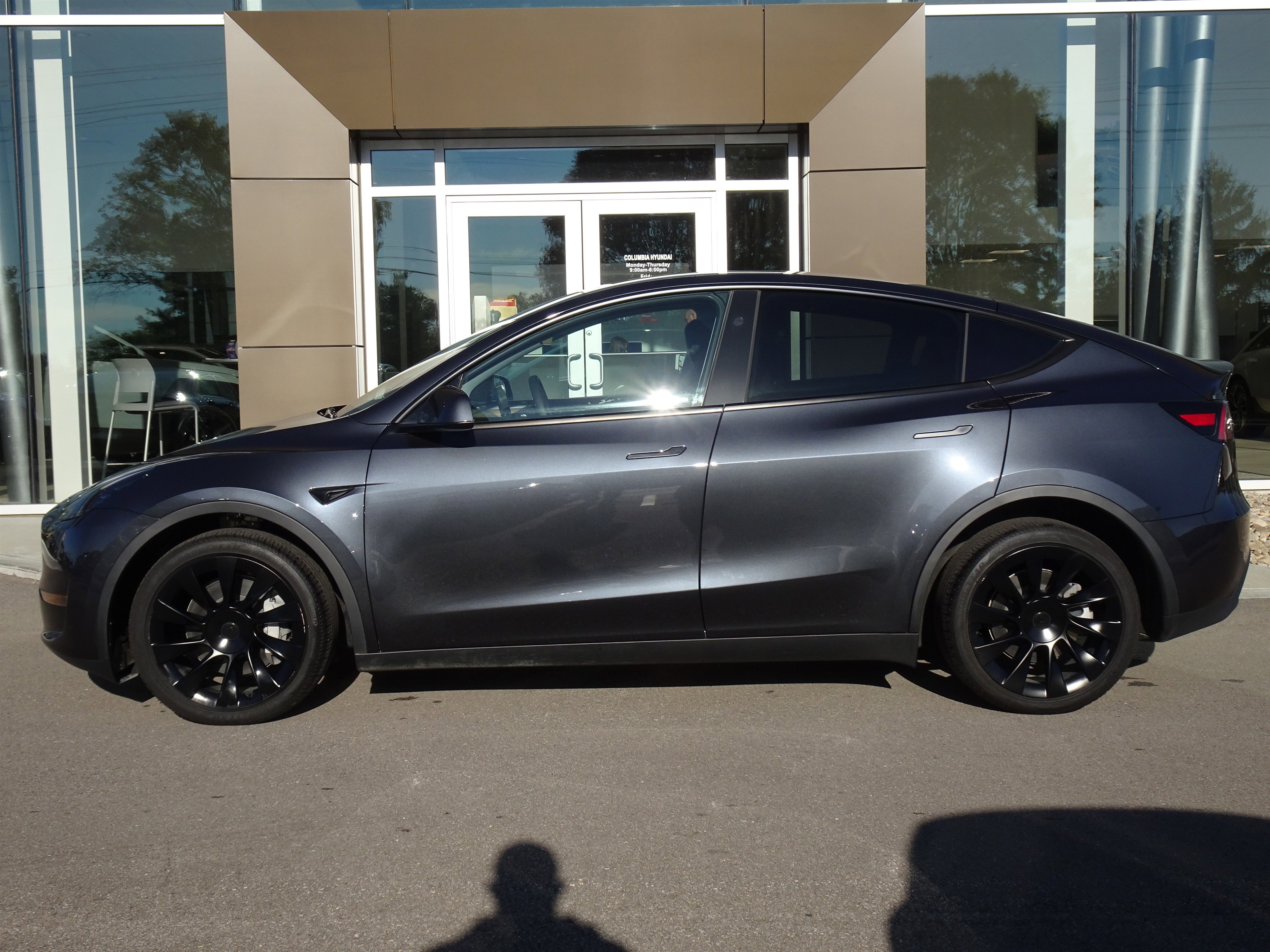Used 2024 Tesla Model Y Long Range with VIN 7SAYGDEE6RA243885 for sale in Northfield, Minnesota