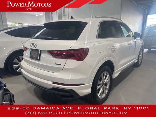 2023 Audi Q3 Premium S line photo 4