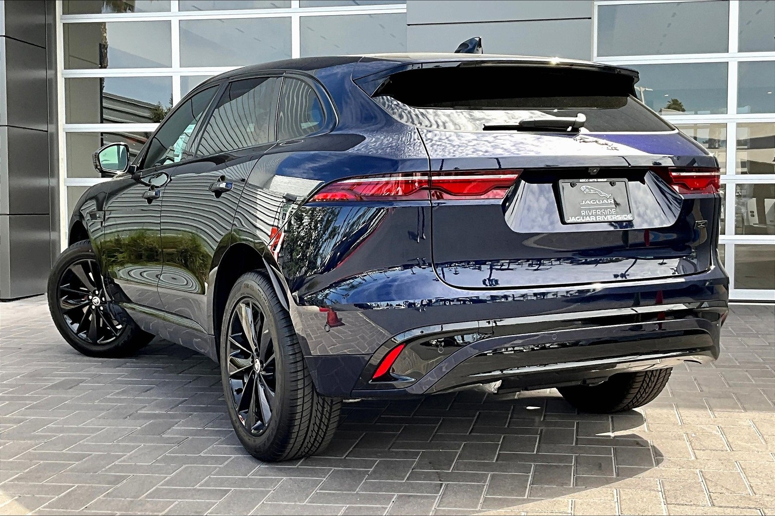 2026 Jaguar F-PACE P250 R-Dynamic S photo 3
