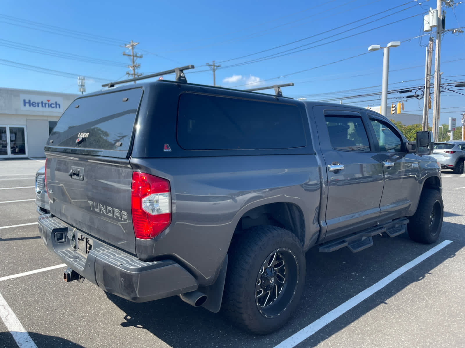2017 Toyota Tundra Platinum CrewMax photo 5