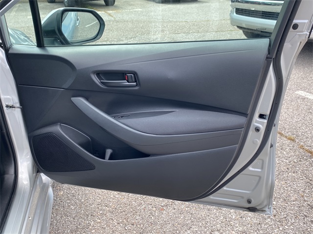 2024 Toyota Corolla LE photo 10